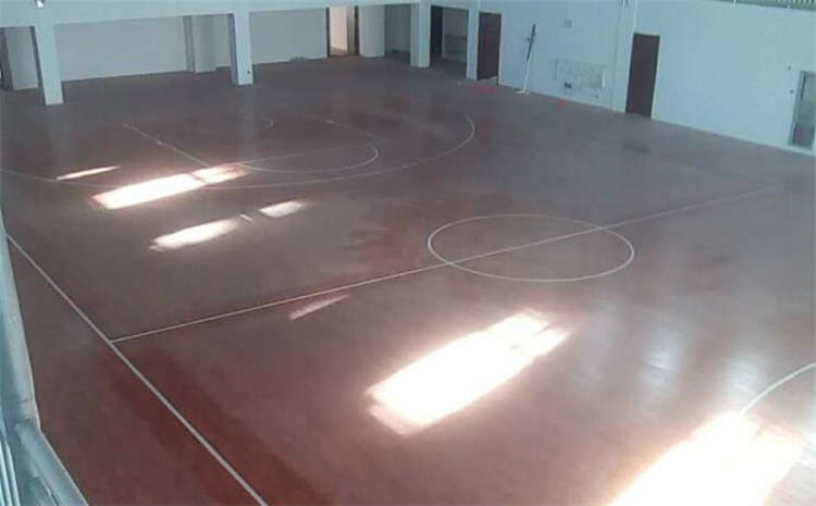 硬木企口體育館實木地板廠家哪家好?
