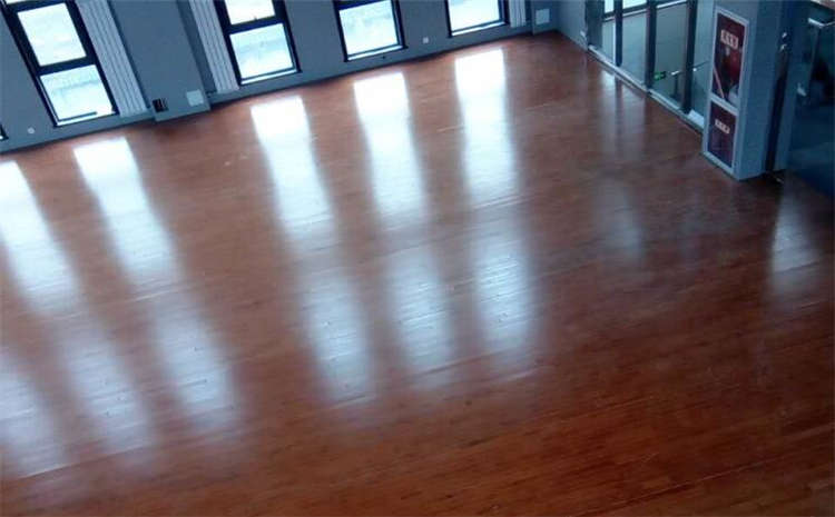 松木NBA籃球場(chǎng)木地板批發(fā)價(jià)格