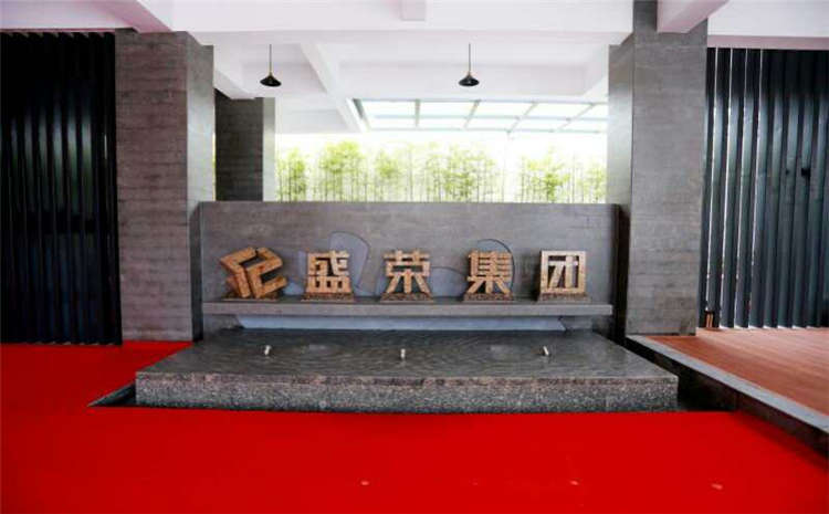 橡膠木運(yùn)動籃球地板結(jié)構(gòu)