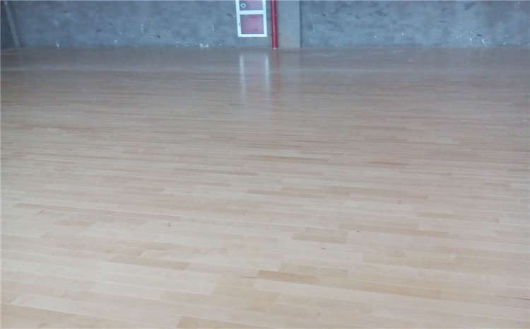 學校木地板籃球場雙層龍骨結構